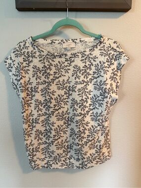 LOFT Cream Top with Black Floral Print Short Sleeve